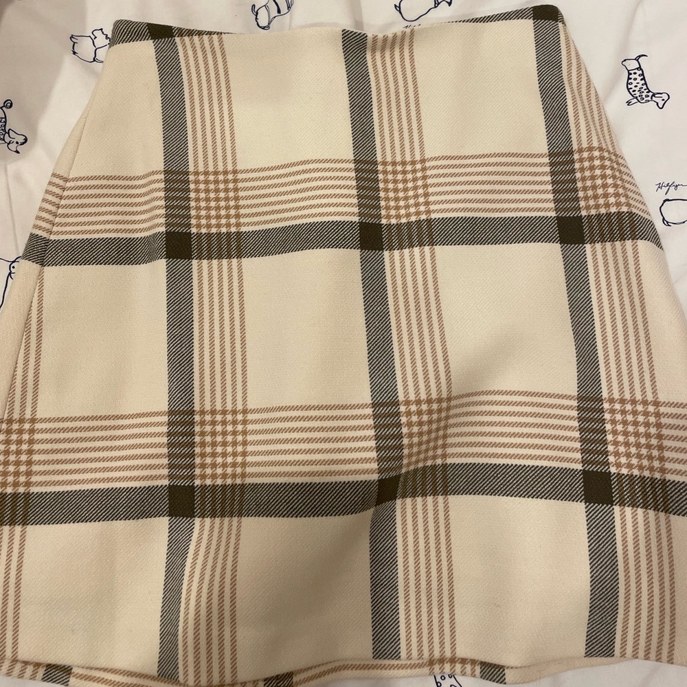 Aritzia Wilfred plaid skirt